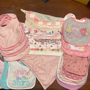 28 Girl Bibs